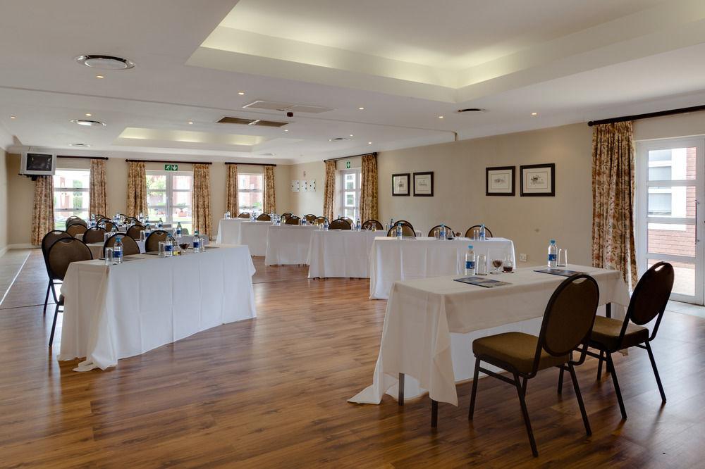 Protea Hotel By Marriott Mahikeng Mafikeng Ngoại thất bức ảnh